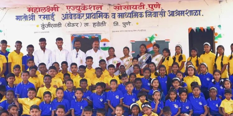 शिकणाऱ्या हातांना बळ देण्यासाठी ‘इन्फोलिड’चा पुढाकार, विद्यार्थ्यांना मदतीचा हात