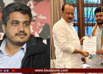 शरद पवार गटाला मोठा धक्का; मतदानापूर्वी रोहित पवारांचे कट्टर समर्थक अजित पवारांच्या राष्ट्रवादीत
