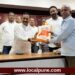फडणवीसांचा वाढदिवसानिमित्त रिक्षा चालकांना कर्तव्याचा पोशाख भेट! रिक्षा चालकांचे प्रश्न सोडवण्याची रासनेंची ग्वाही