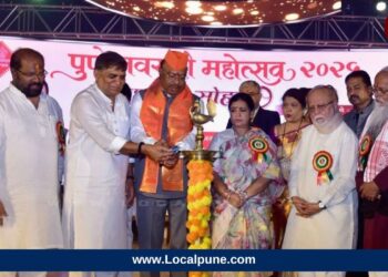 बावनकुळेंनी मोडला 35 वर्षांचा नियम, नागपुरातून थेट पुणे गाठलं अन् आबा बागुलांनी लक्ष्य साधलं!